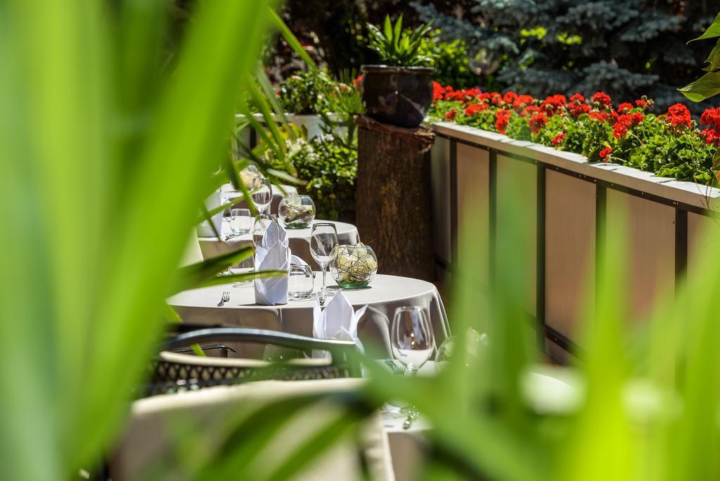 Hotel Lamm Naturns Ngoại thất bức ảnh