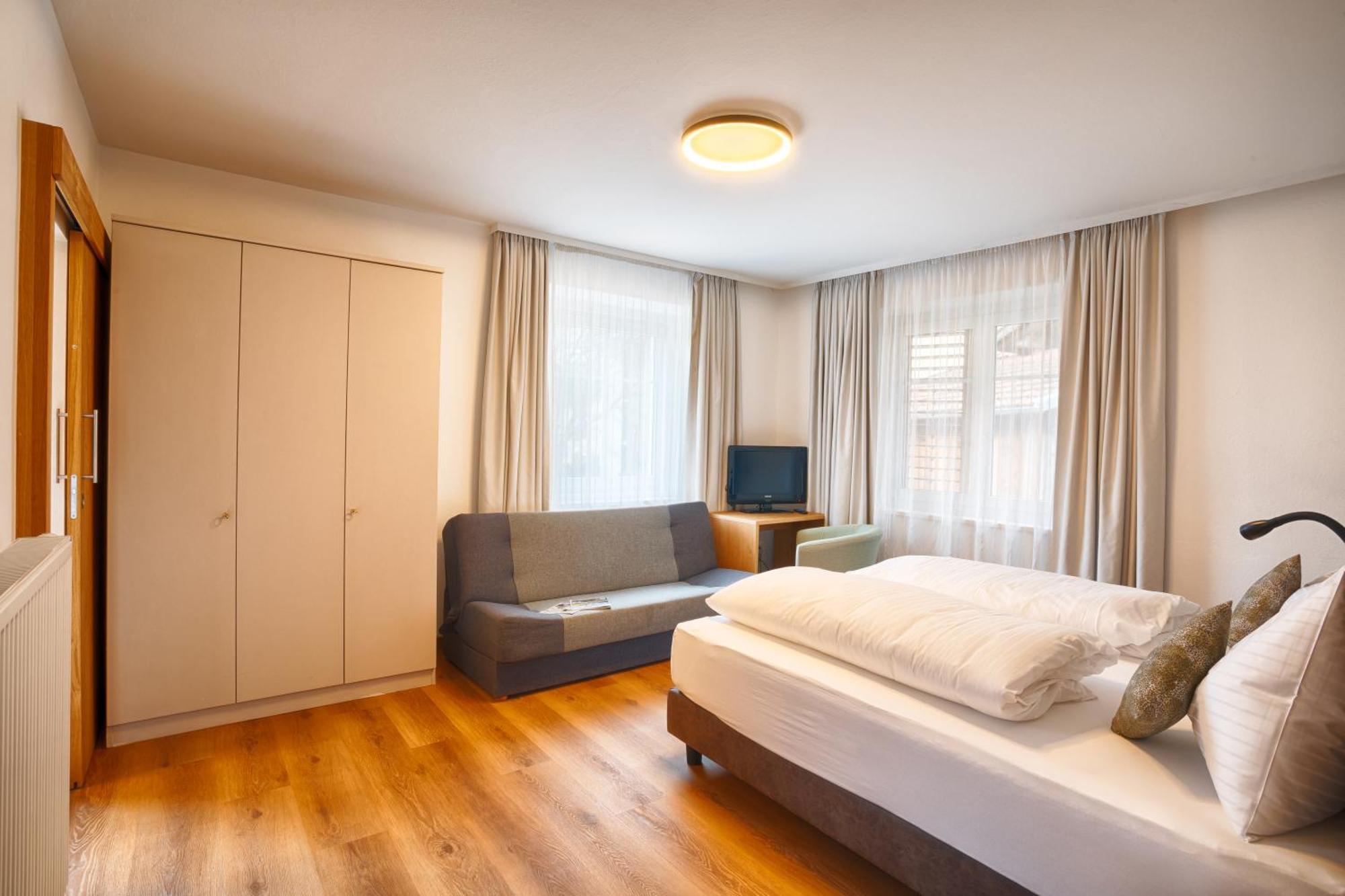 Hotel Lamm Naturns Ngoại thất bức ảnh
